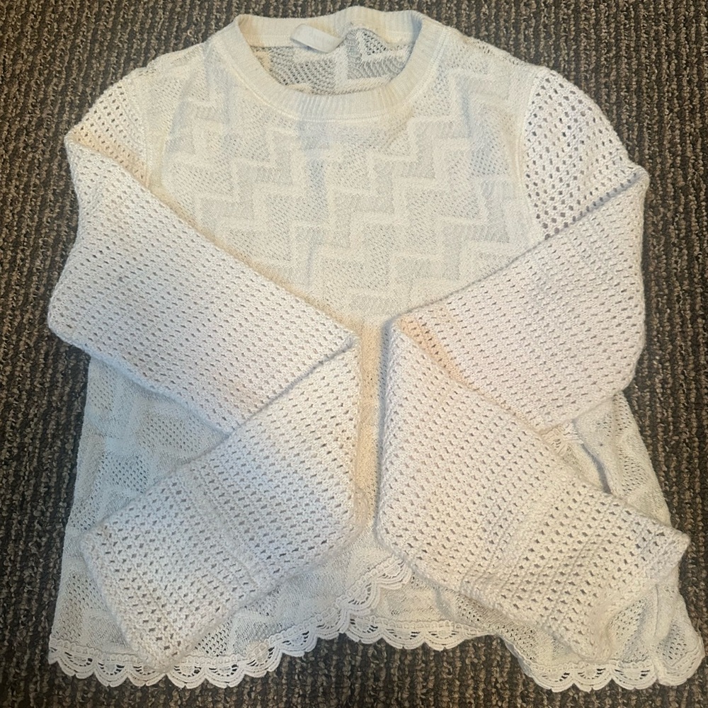 Elegant White Lace Women's Sweater